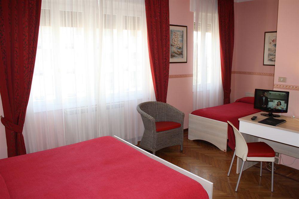 Hotel Sole Mare Sanremo Esterno foto