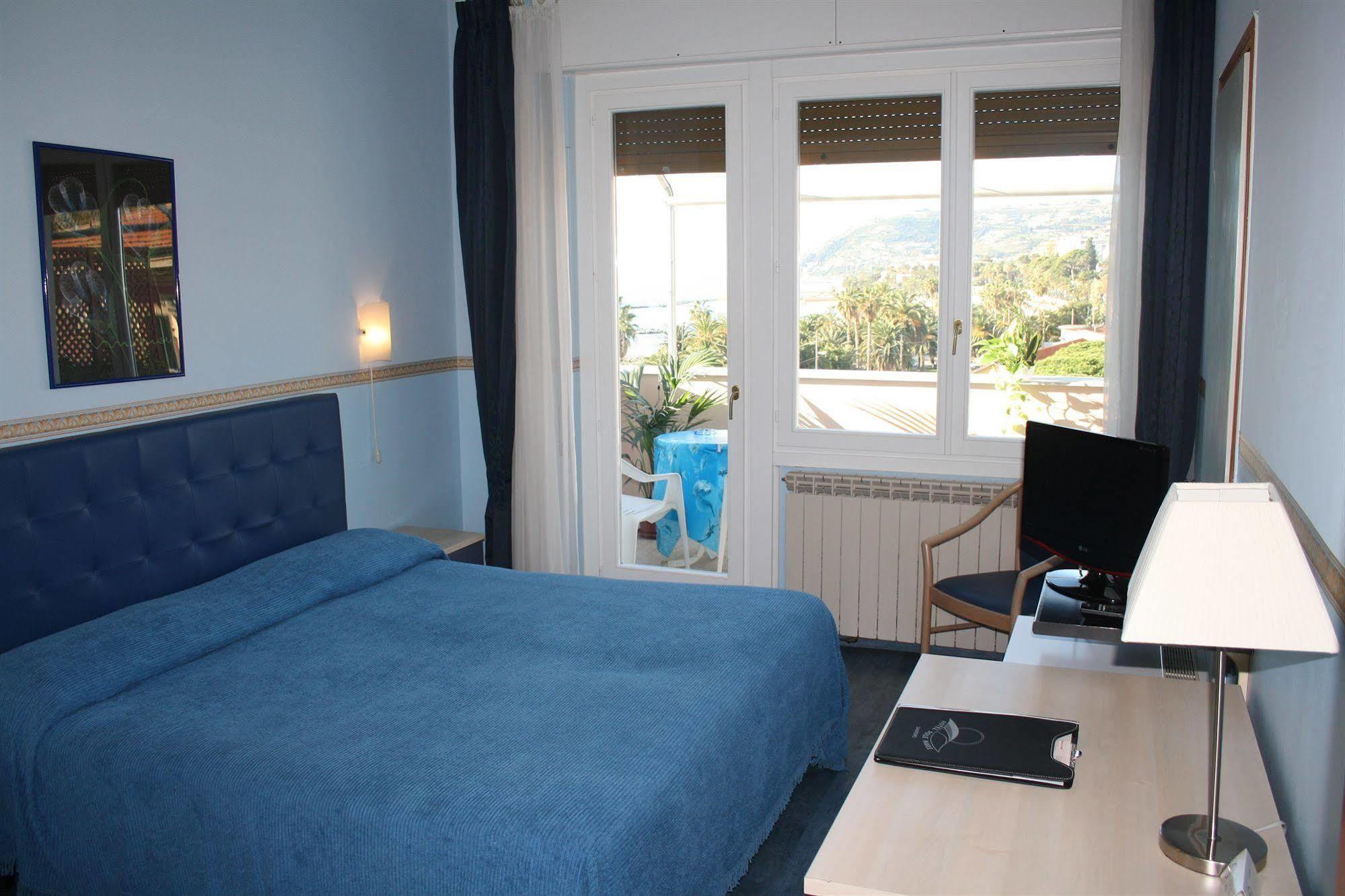 Hotel Sole Mare Sanremo Esterno foto