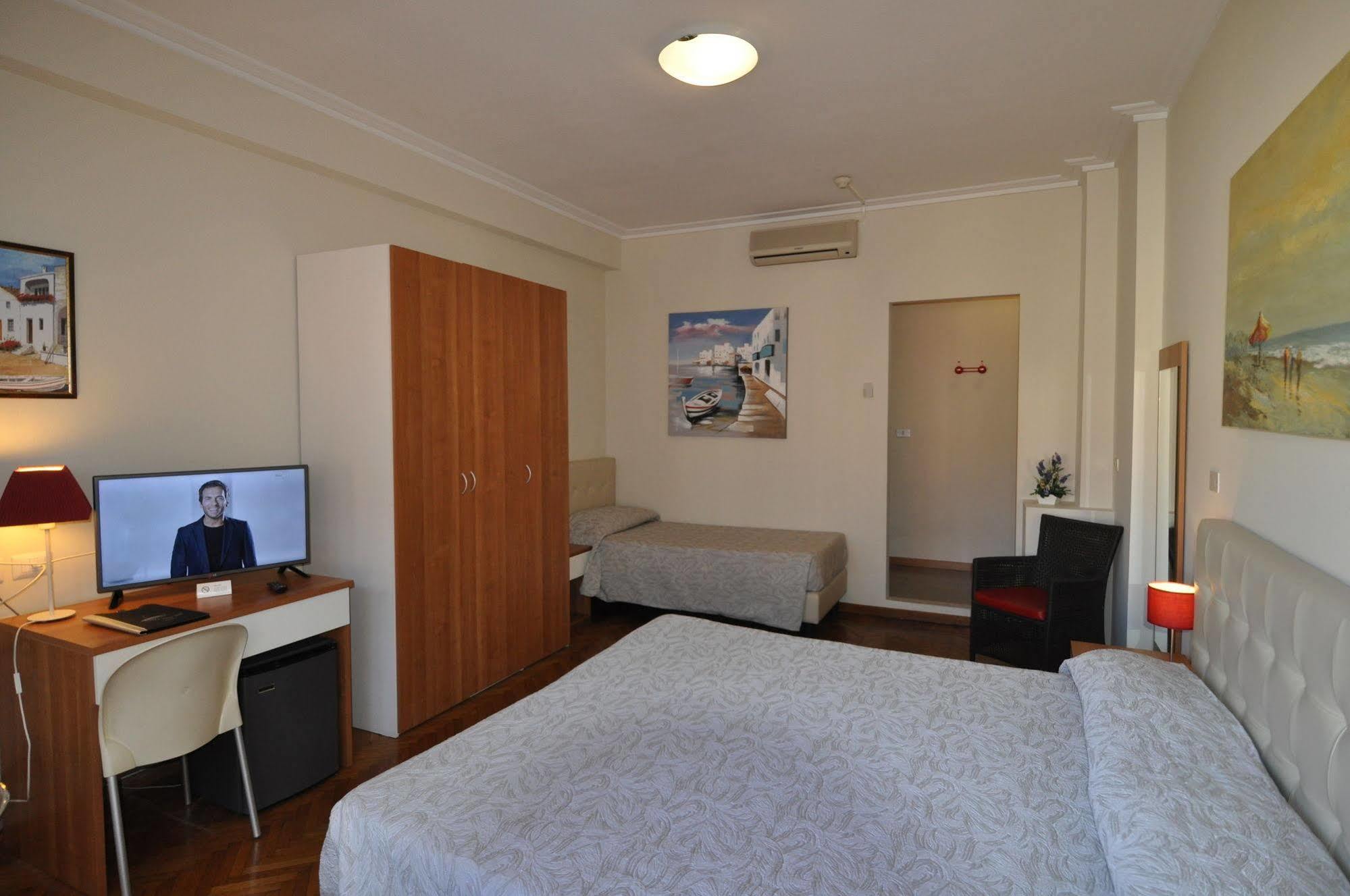 Hotel Sole Mare Sanremo Esterno foto
