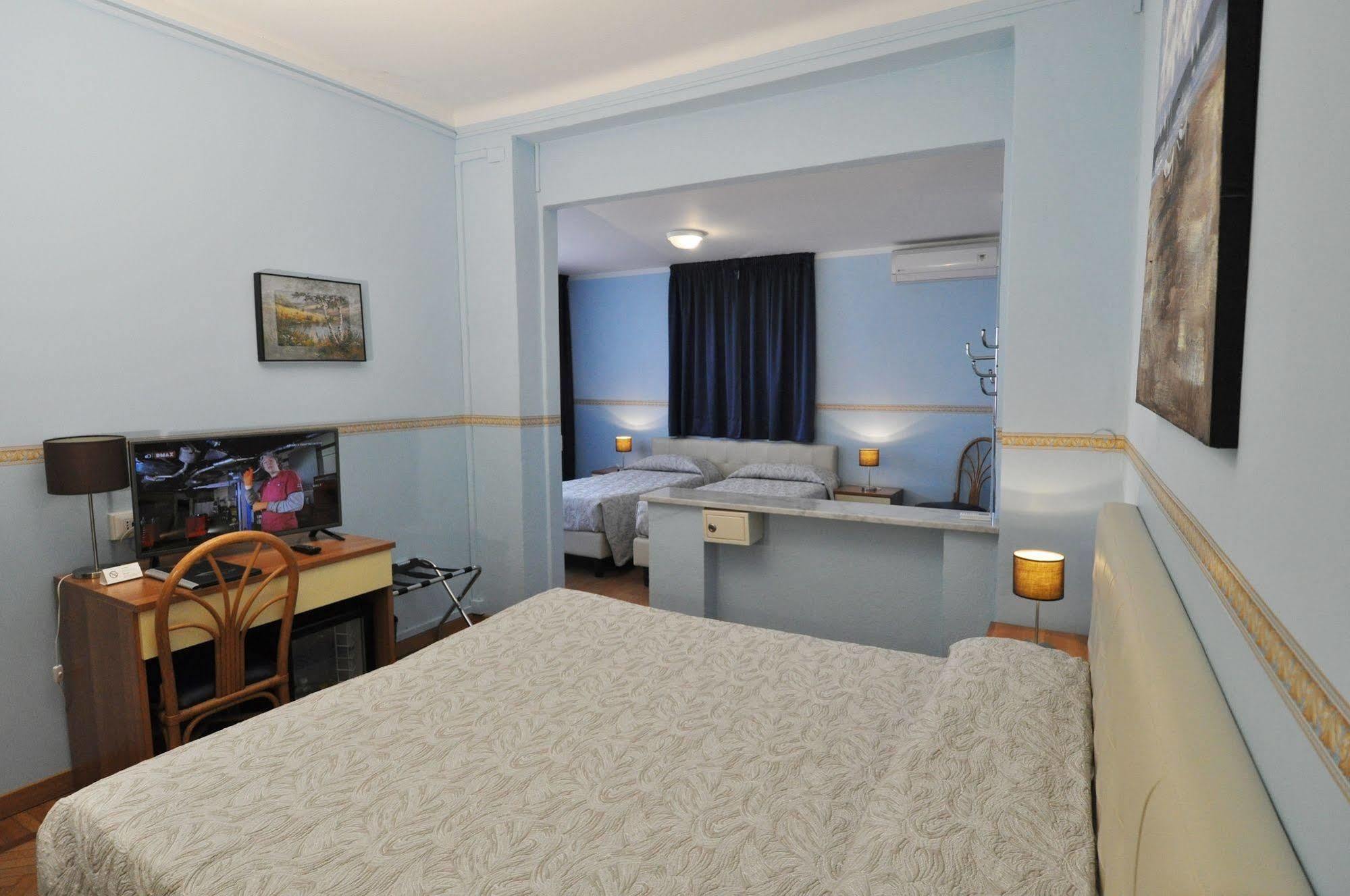 Hotel Sole Mare Sanremo Esterno foto