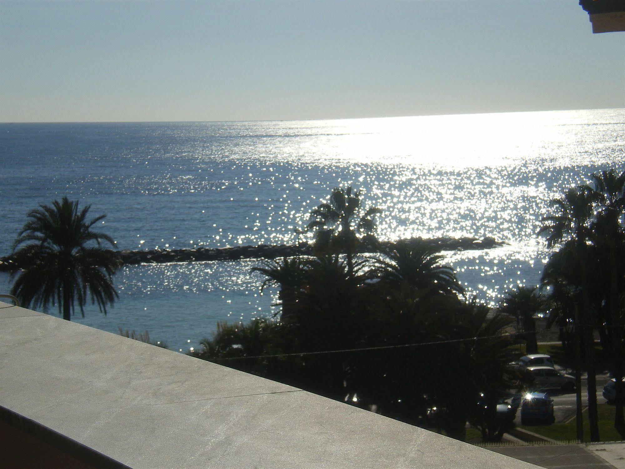 Hotel Sole Mare Sanremo Esterno foto