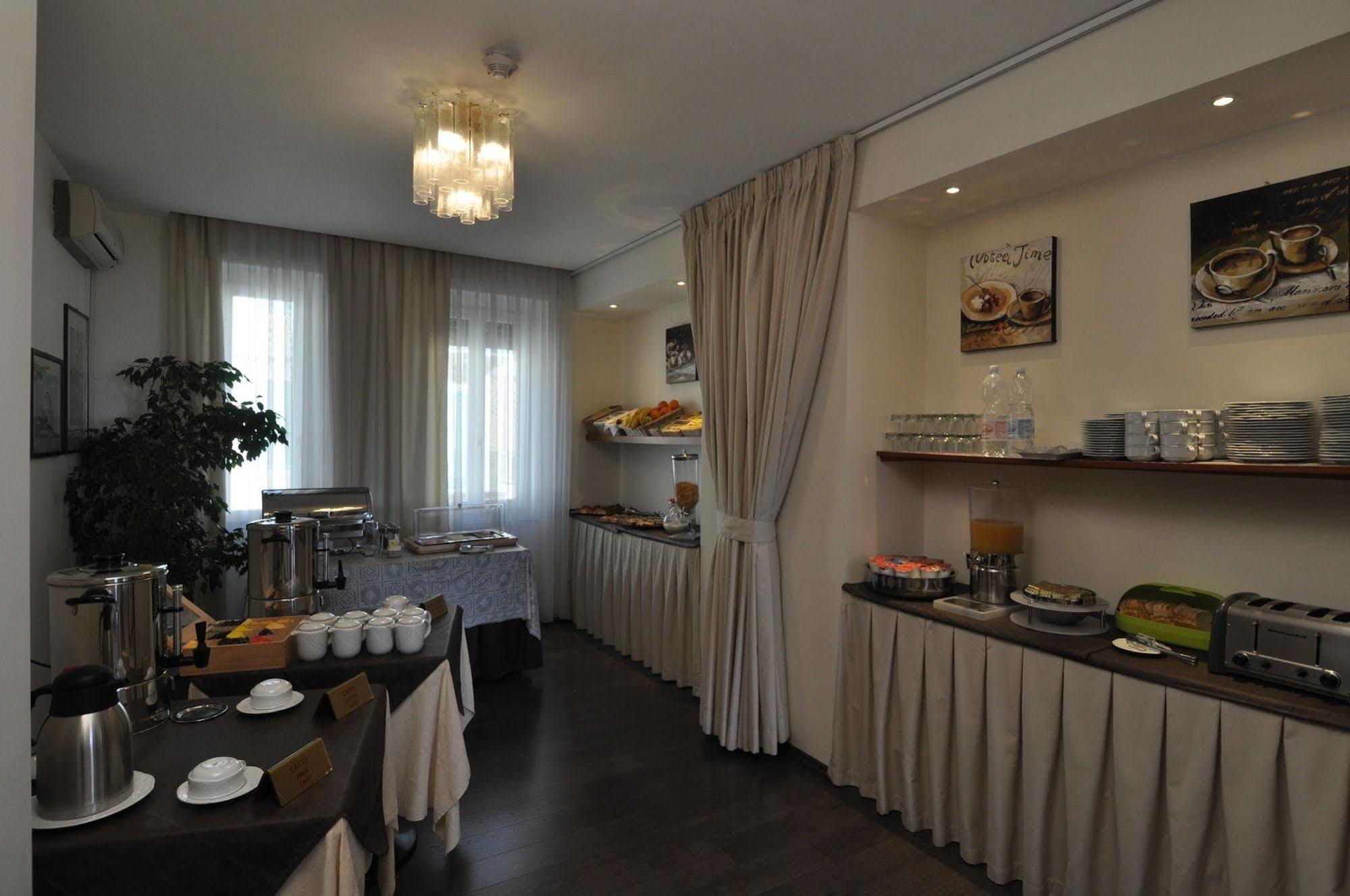 Hotel Sole Mare Sanremo Esterno foto